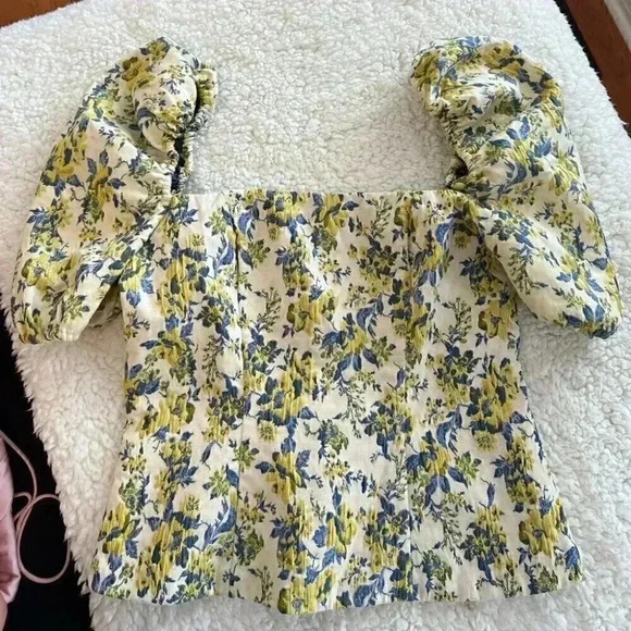 For Lovers and Friends Top in size XSMALL - Picture 4 of 7